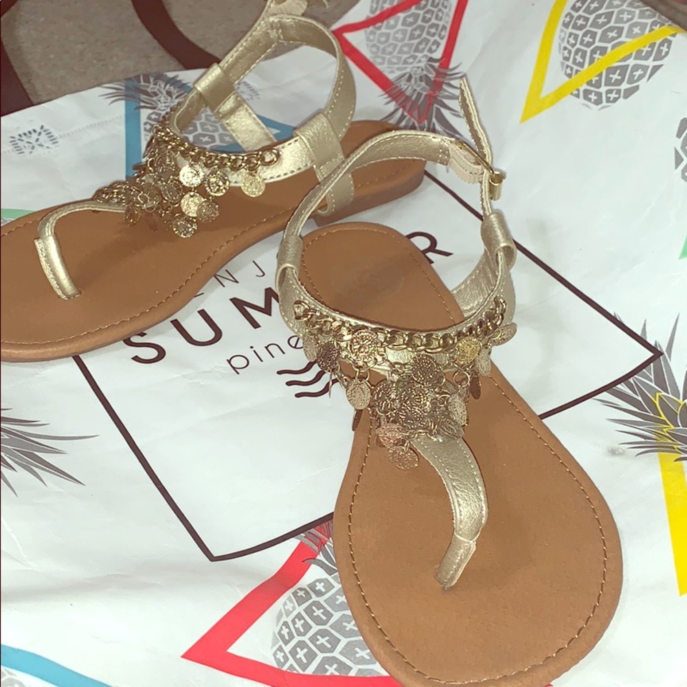 SO Gold Sandals sz. 6
